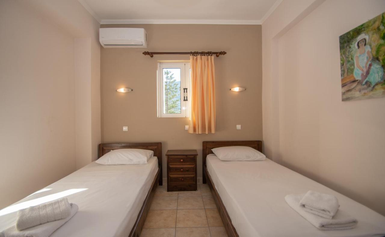 Salt Lake Junior Suites Alykes  Buitenkant foto